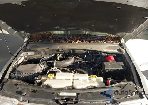 2010 Jeep Liberty Sport z USA, uszkodzony, nr VIN 1J4PP2GK1AW181826